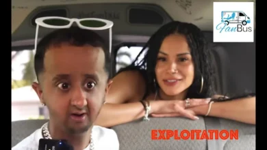 Baby Alien Fan Bus Video