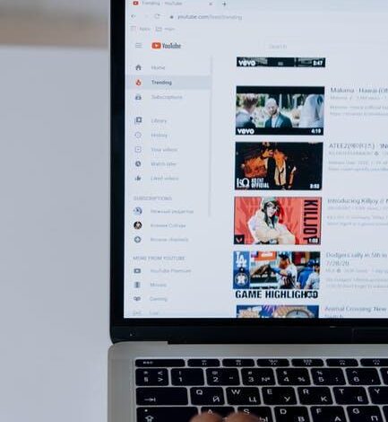 New Vlogger's Guide: Things to Consider Before Posting Content