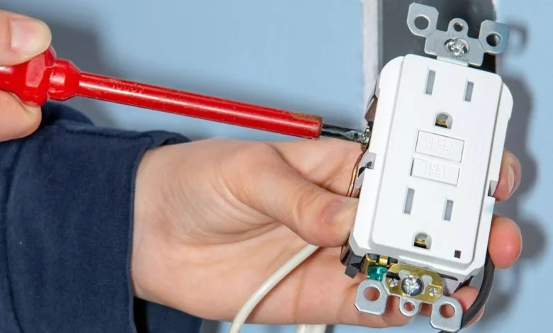 Installing Ground Fault Circuit Interrupter Outlets