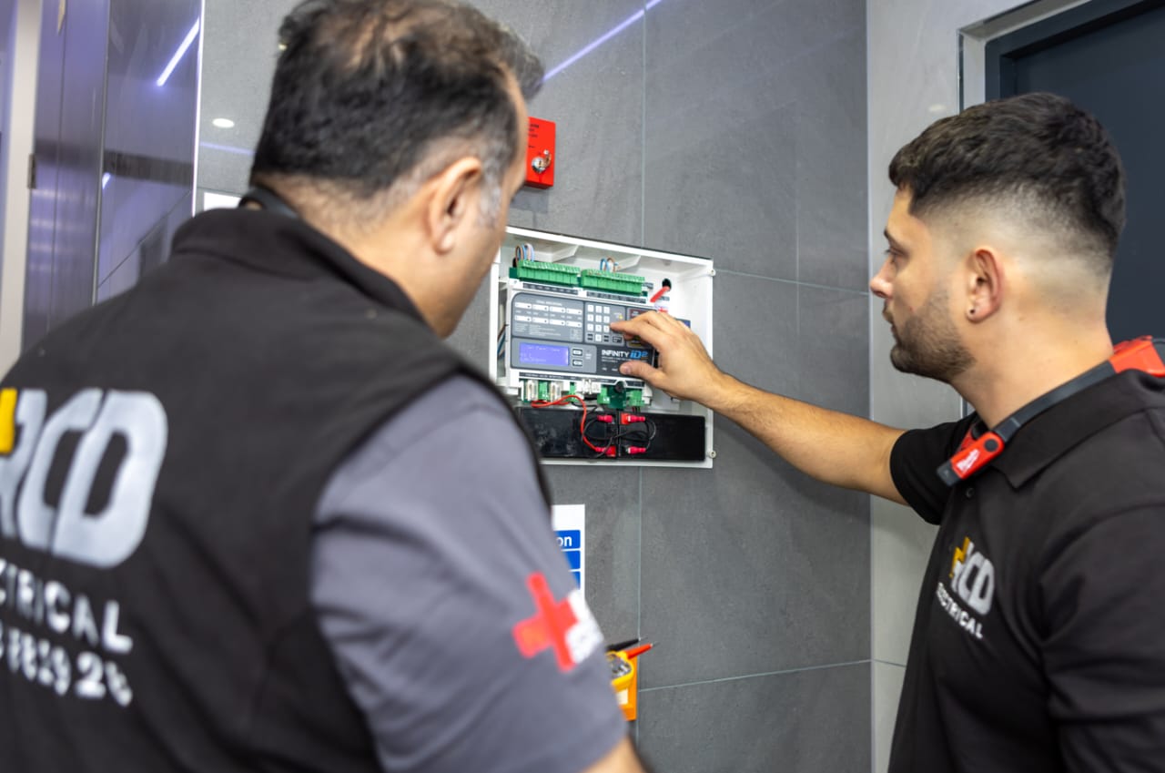 electrician Blackfriars